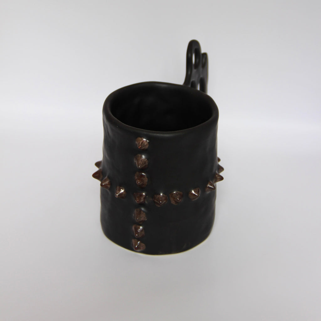 Brass Knucks Mug 01.