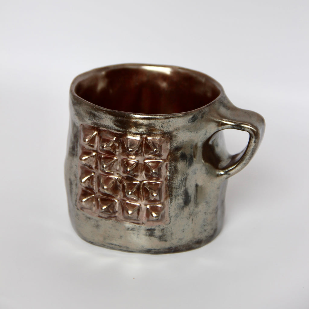 Mug 04.