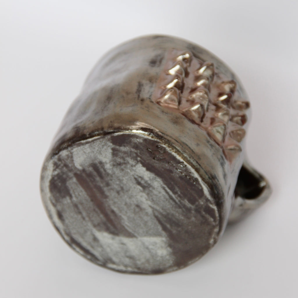 Mug 04.