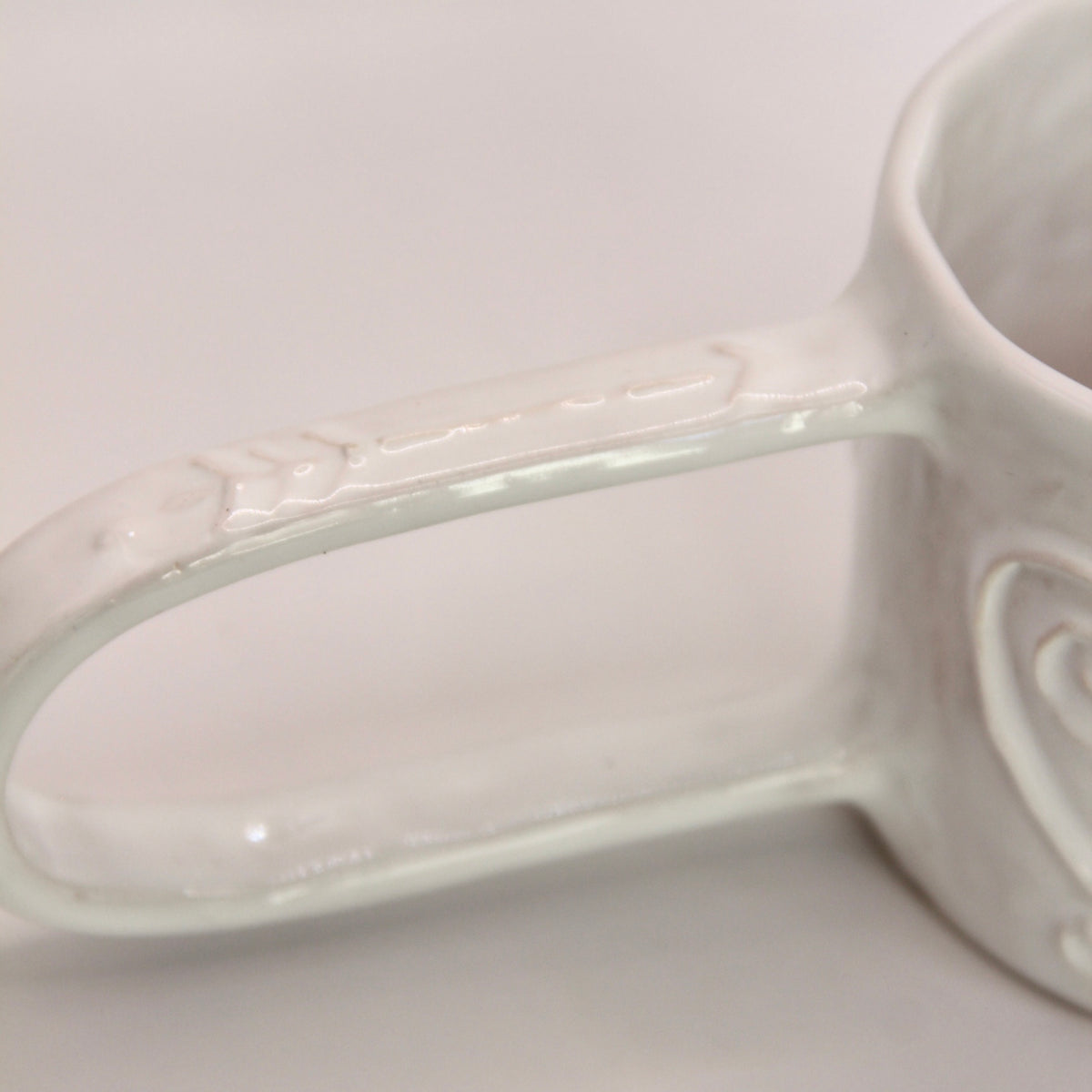 Embroidery Mug 08.